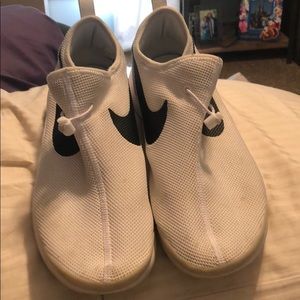 Nike slip on sneakers